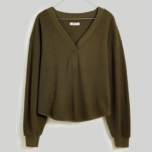 Madewell Brushed Waffle V-Neck Tee in Dried Olive size Medium NWT NO012